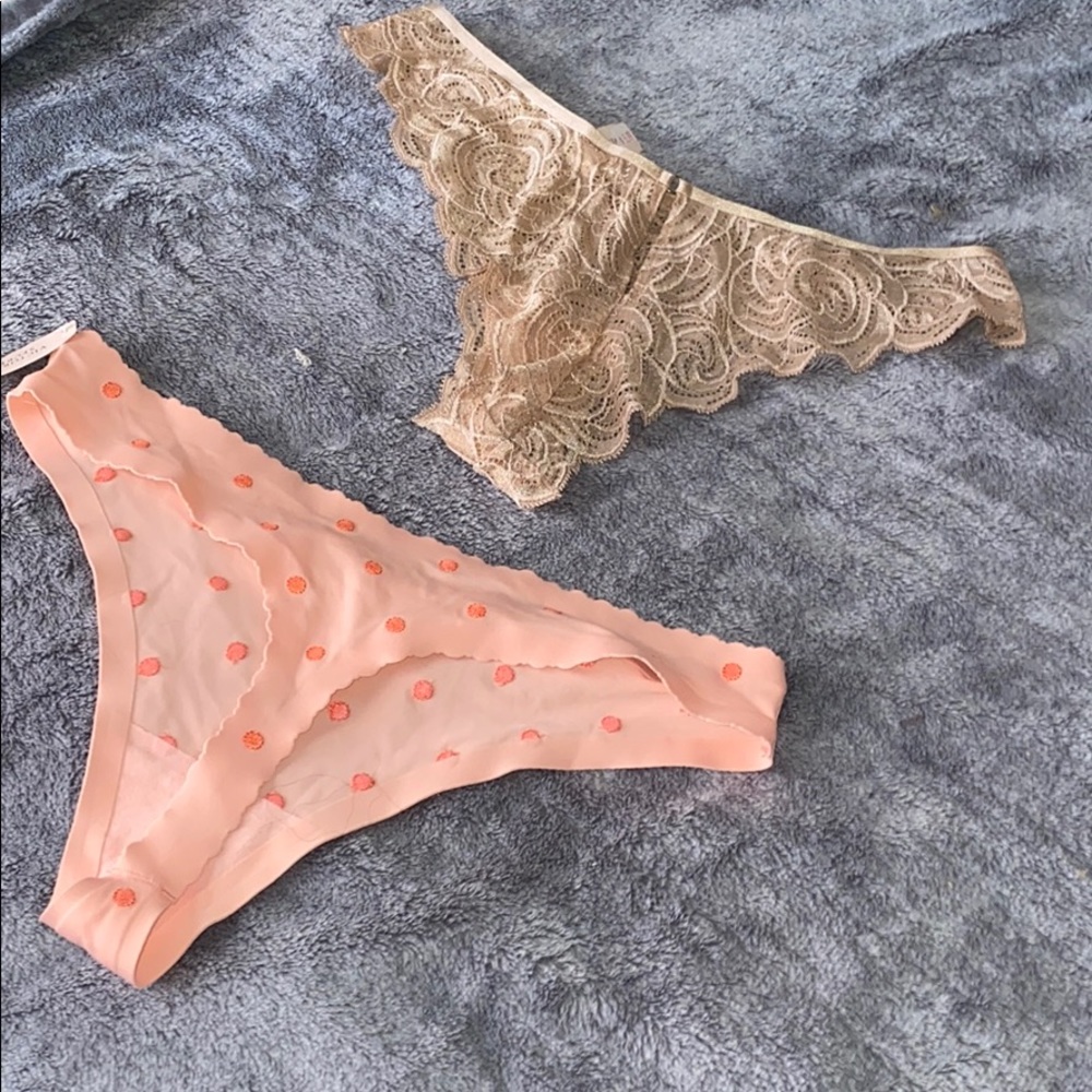 ❗️NWT❗️Victoria’s Secret 2 Thong Bundle - Picture 8 of 8